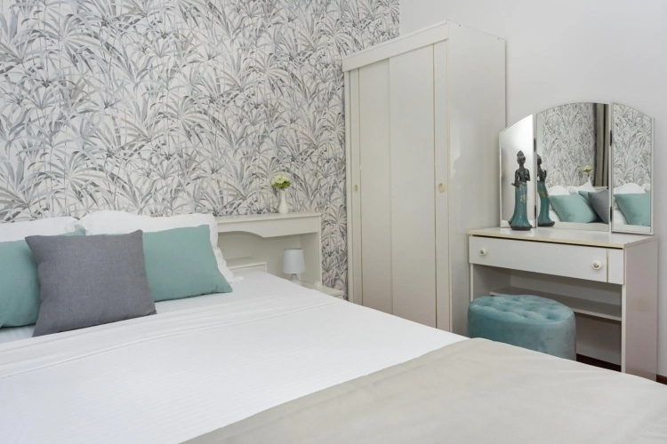 Adeona apartments