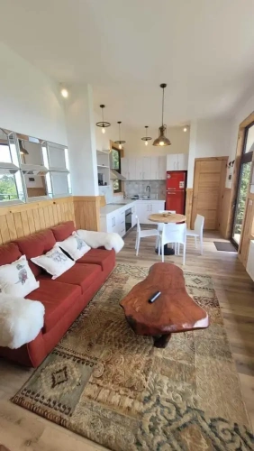2 Bedrooms Deluxe room with balcony and with lake view