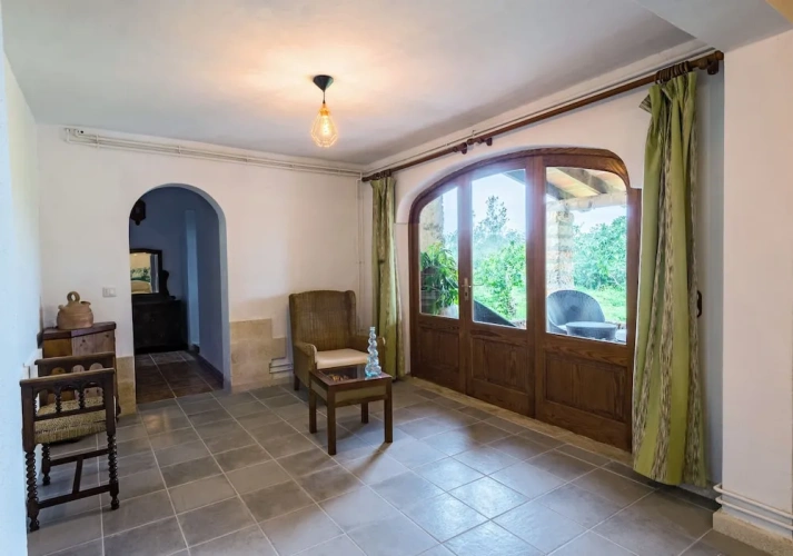 6 Bedrooms Villa with mountain view