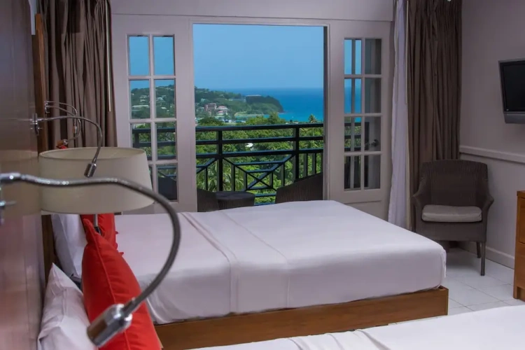 Standard room with ocean view