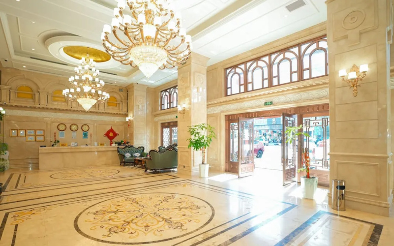 Senna Sunshine International Hotel