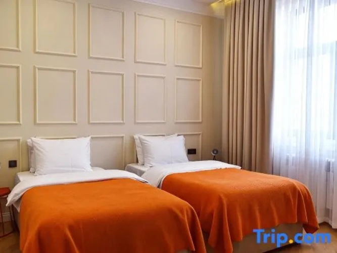 Superior Twin Suite