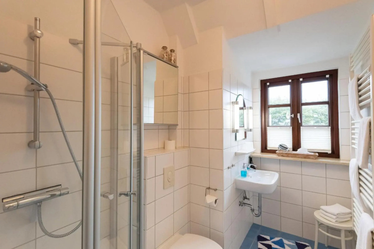 Haus Mittelstr Whg 3 OG links