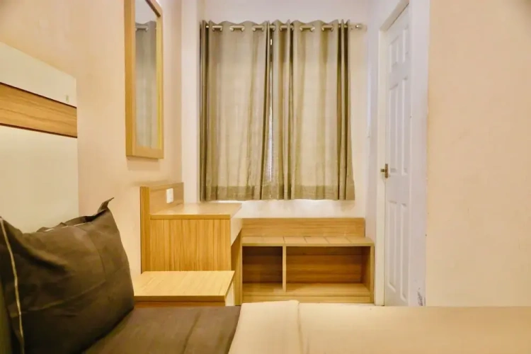 Deluxe Double room with city view