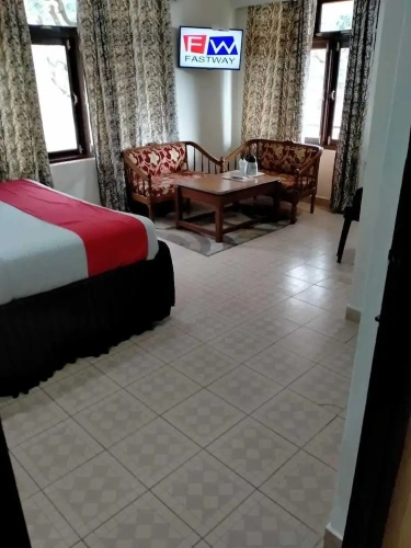 Premier room