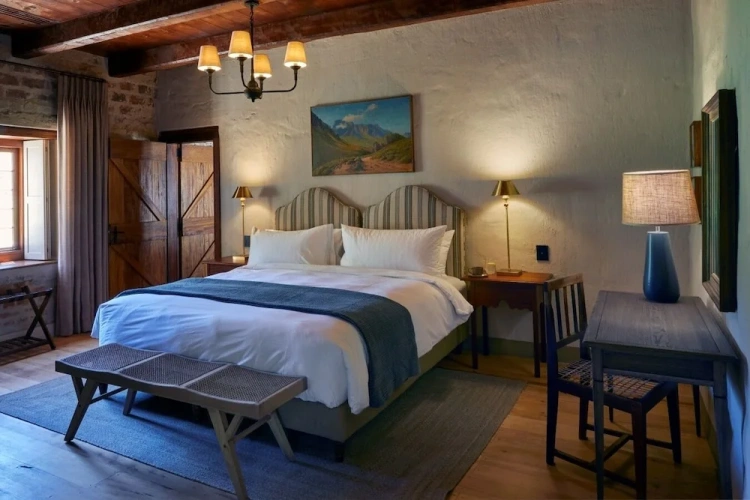 Luxury room