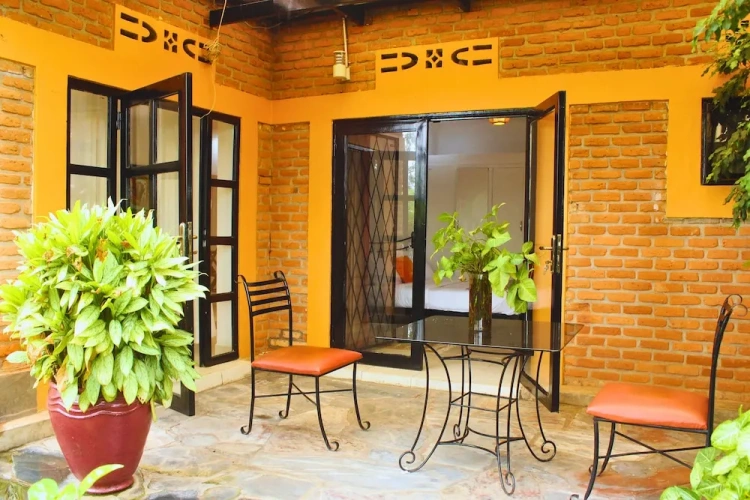 Standard Double room with balcony and with garden view
