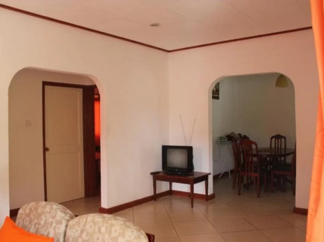 Chez Augustine Guest House