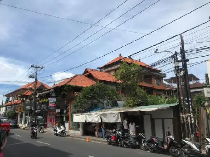 Ode Hostel