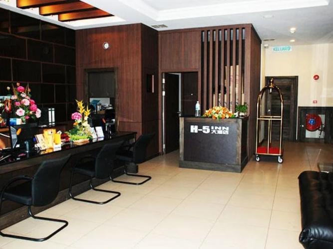 H-5 Inn