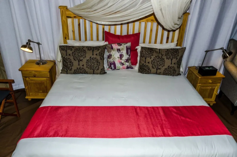 Tlouwana Camp