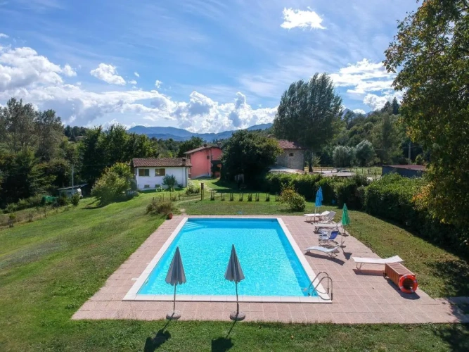 3 Bedrooms Villa