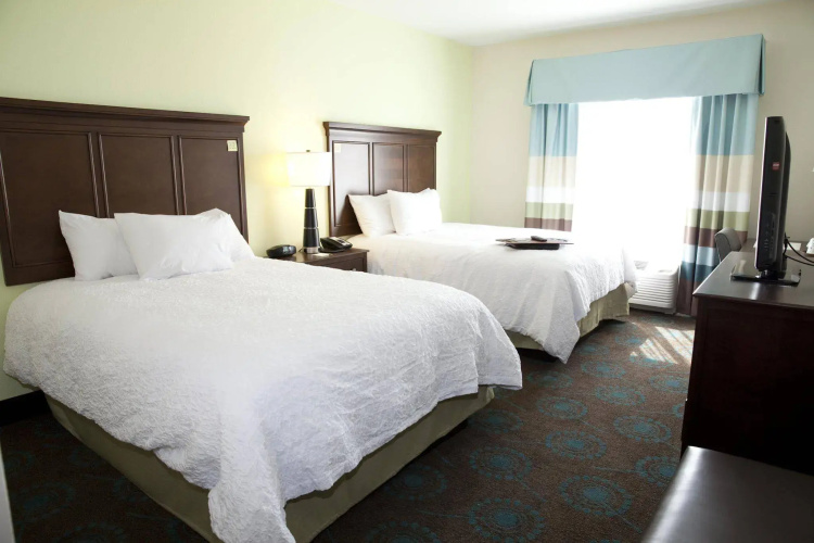 Hampton Inn & Suites Wheeling-The Highlands