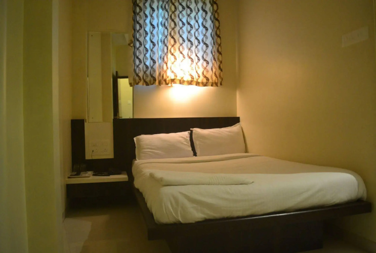 Hotel Airport Metro