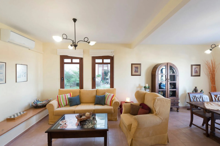 Ariadne Villa in Plaka