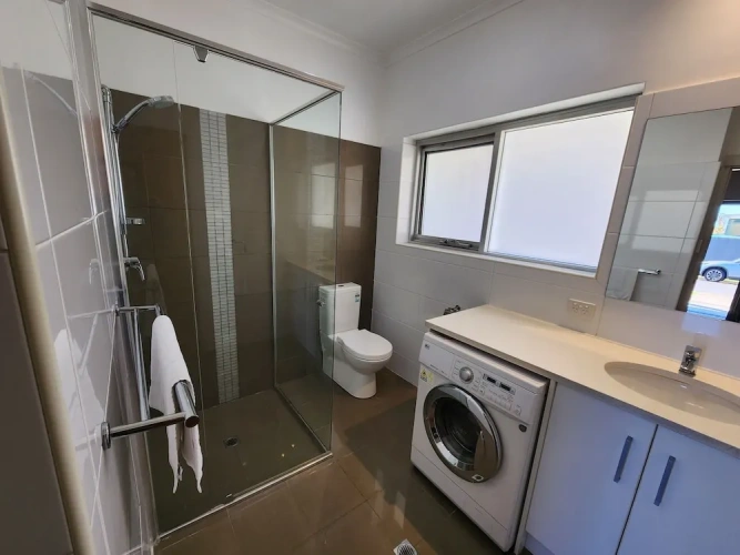 2 Bedrooms Deluxe Apartment