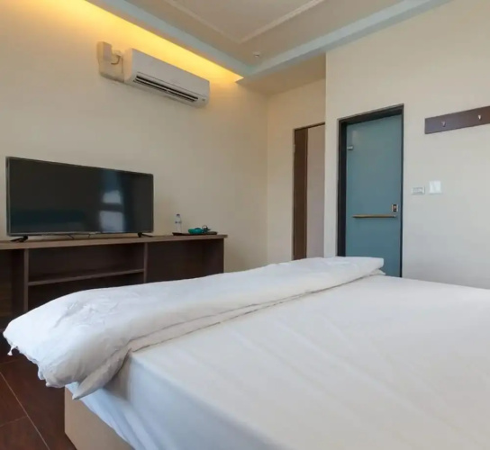 Wide Habitat Hostel