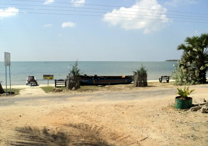 Charty Beach Resort