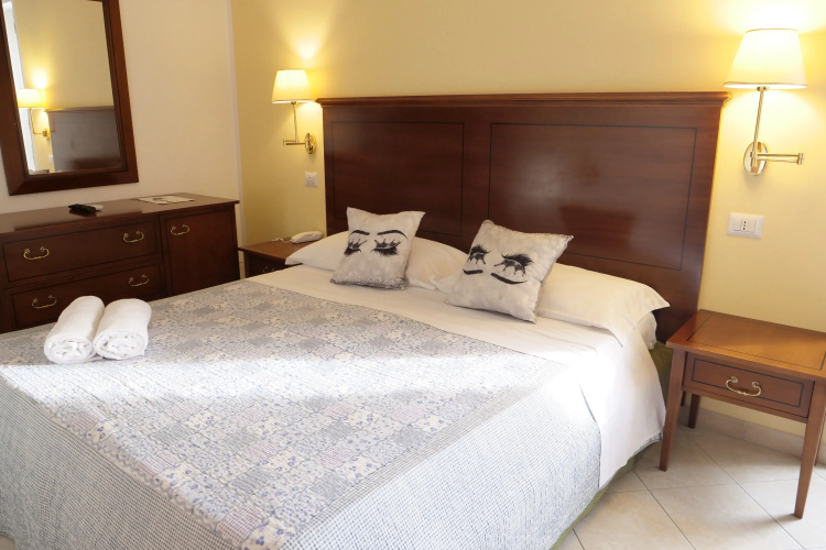 Hotel Elios