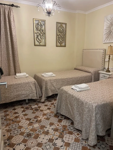 Standard Triple room