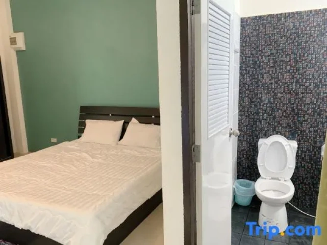 Standard Double room with city view