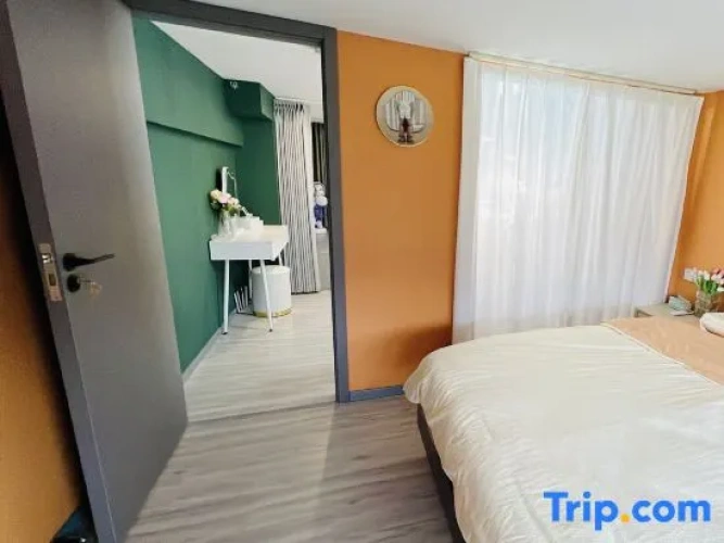 Twin Apartment