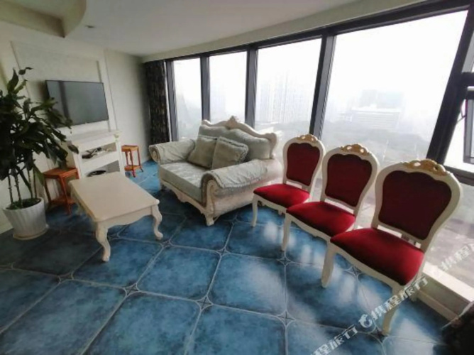 Shiji Boutique Hotel