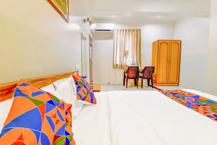 Fabhotel Ashirwad