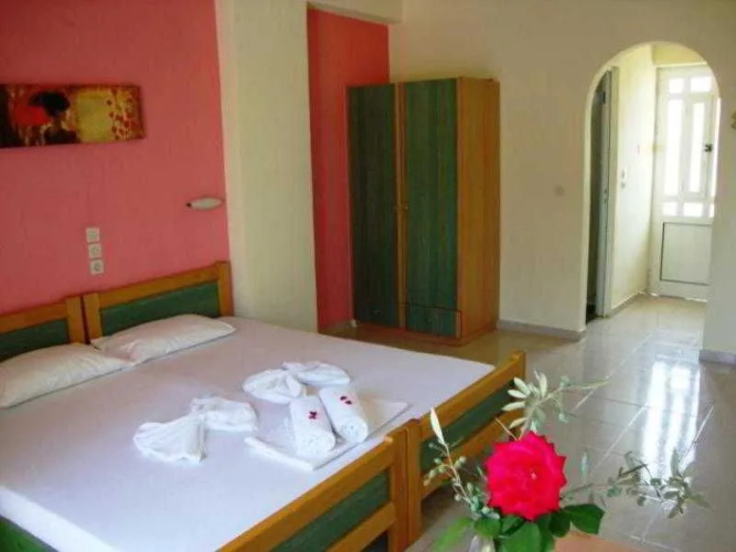 Hotel Megara
