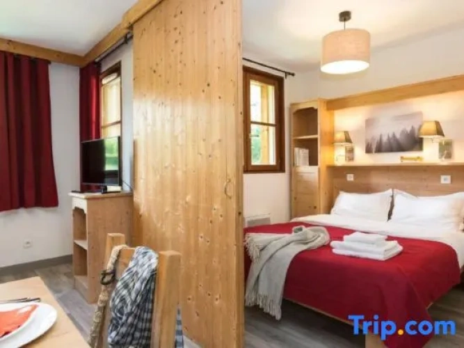 2 Bedrooms Bed in Dorm