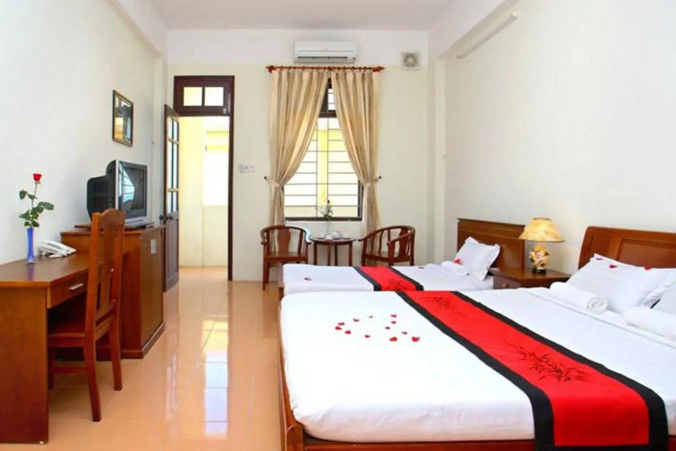 Cua Dai Beach Hotel