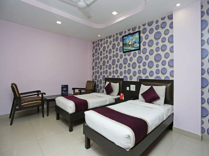 OYO 8177 Hotel Silver Oak