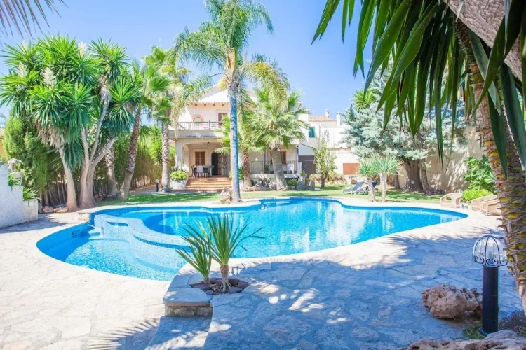 Villa
