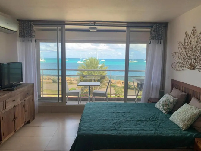 Marigot, Studio front de mer vue exceptionnelle
