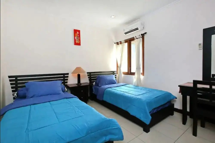 Puri Bendesa Villa