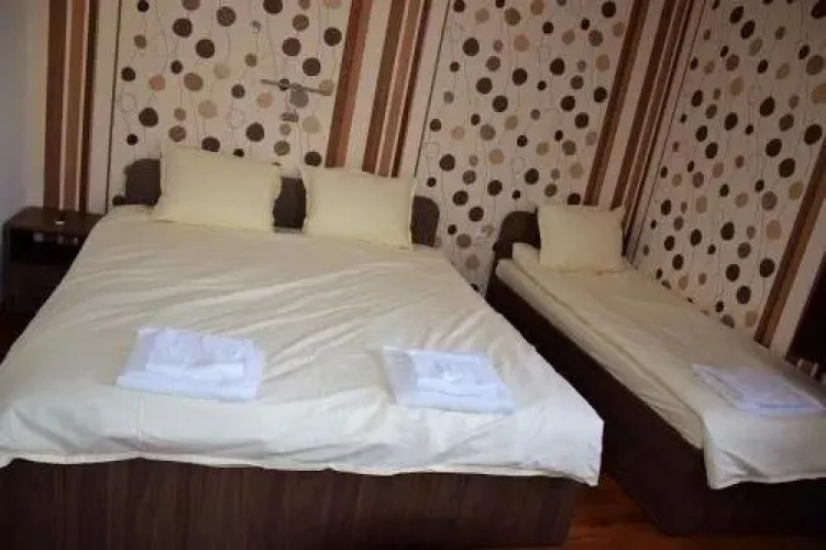 Hotel Tri Buki