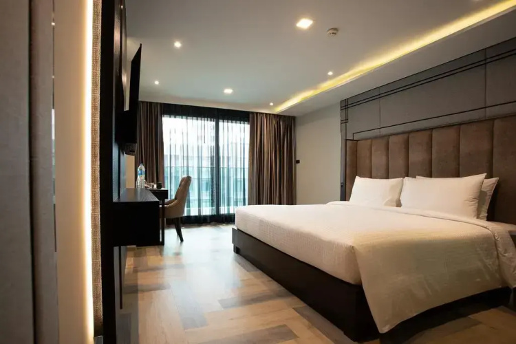 First Pride Hotel