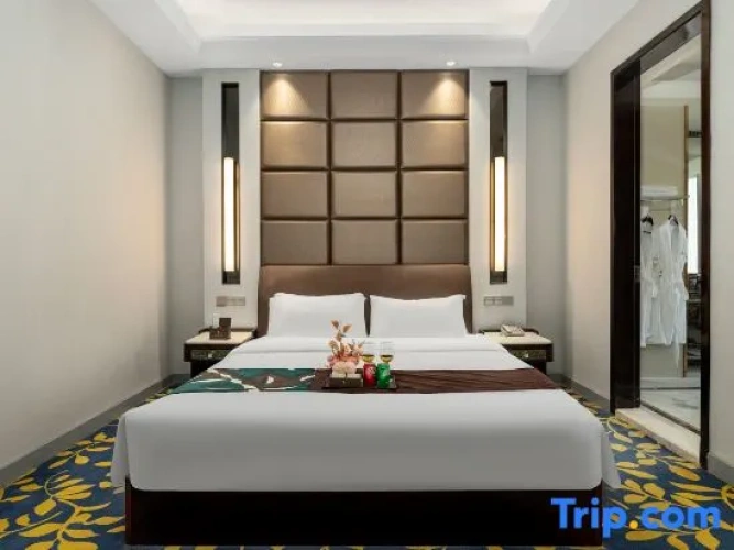 Business Double room with river view