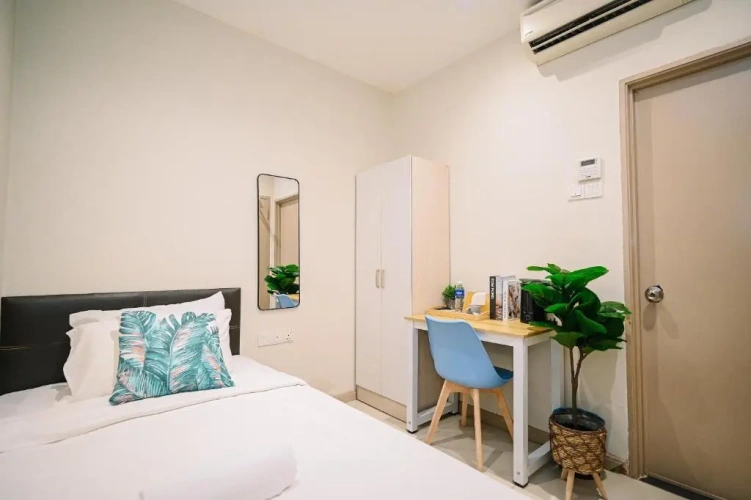 Deluxe Single room