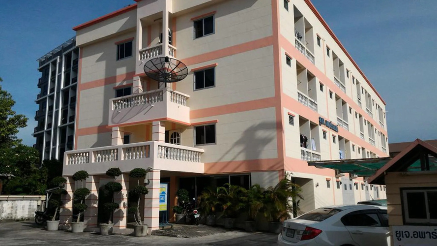 UJ Apartment