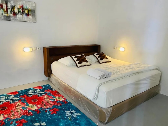 Komodo Indah Hotel
