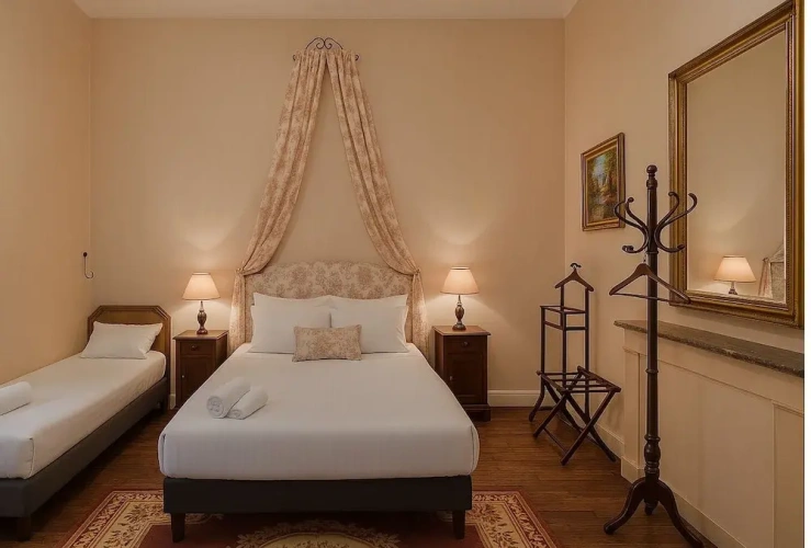 Standard Triple room