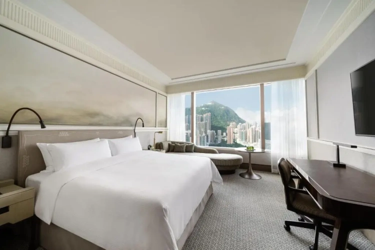 Horizon Double room Peak View