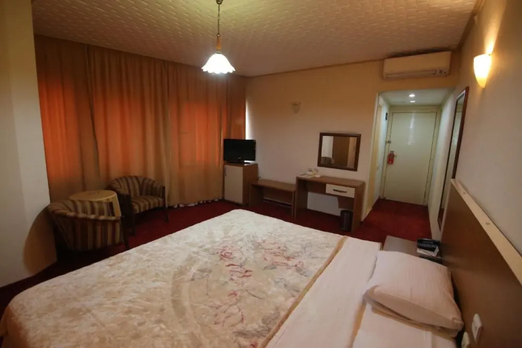 Aykut Palace Otel