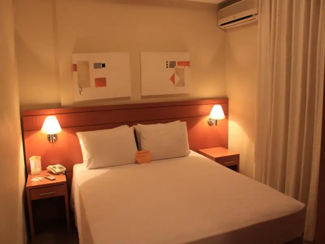 Hotel The Premium
