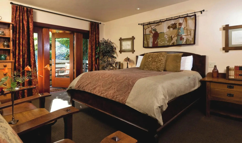 Blackbird Inn