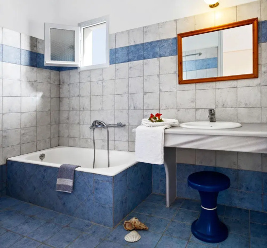Dimitris Studios
