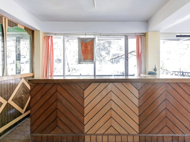 OYO 7483 Hotel Modgil