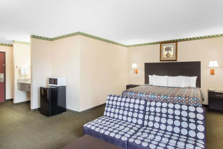 Days Inn Sullivan