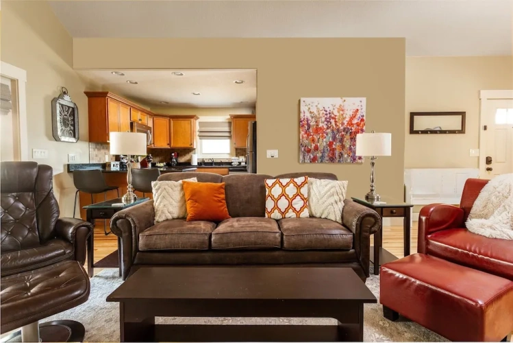 2 Bedrooms Quadruple Cottage